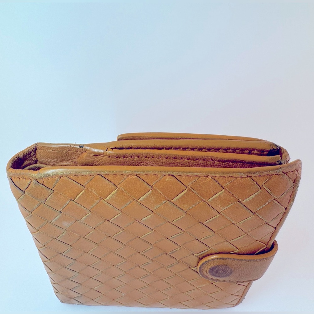 Bottega Veneta Intrecciato Bifold Wallet Cognac Leather 2011 Rare Colorway AUTH - Picture 2 of 16